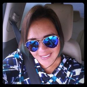 Meet your Posher, Lety